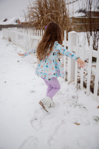 Once Upon a Dream Scalloped Playset