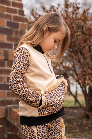 Minnie Gone Wild Jogger Set