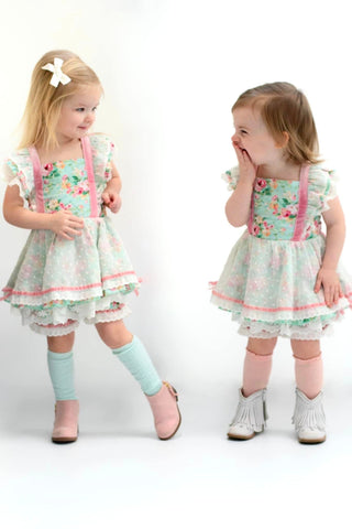Petals and Lace Tunic Set