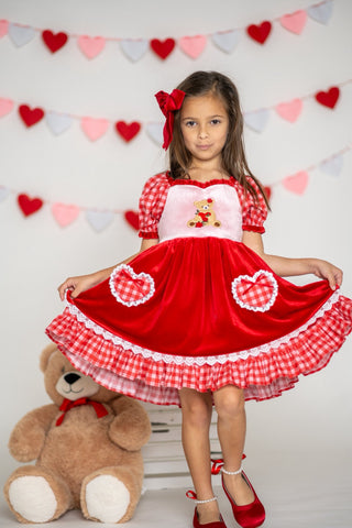 Beary Sweet Love Couture **Pre-order ETA Ships to Customers End of Jan.**