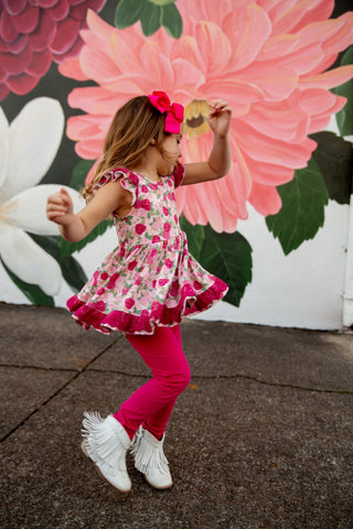 Blushing Petals Playset