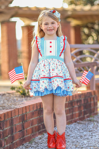 Freedom Floral Scalloped Tunic Set