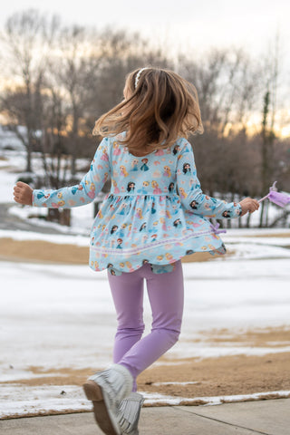 Once Upon a Dream Scalloped Playset