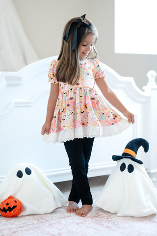 Candy Kisses & Ghost Wishes Playset **Pre-Order ETA end of Sept**