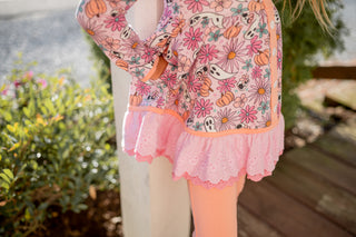 Pumpkins and Ghosts Long Sleeved Playset **Pre-Order Ships Mid September**